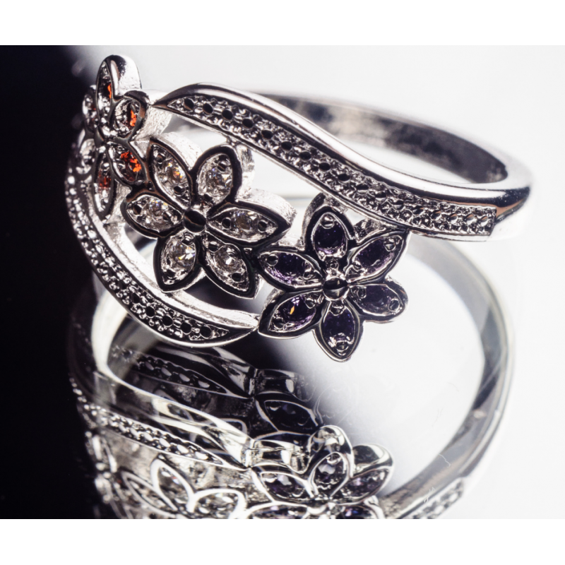 Fashion Jewelry Cloth : produit pour entretenir les bijoux fantaisie